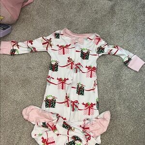 The Beaufort Bonnet Company Pink and White Kids Pajama Set